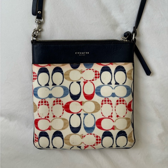 Coach crossbody - Picture 1 of 3